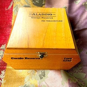 1947 ALADINO 1961 COLOJO RESERVATION COGAR Box